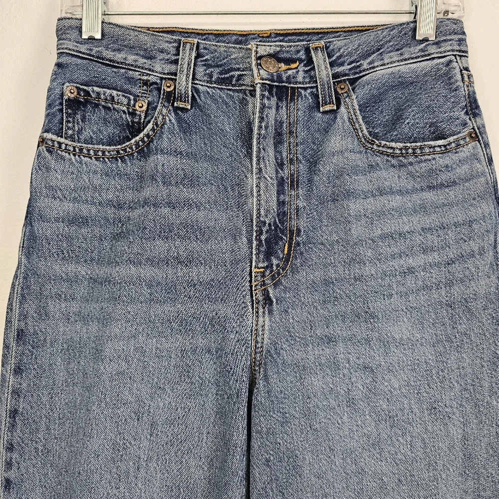 Levi's Premium High Loose Flare Jeans Distressed- Size 27 X 29 - Picture 4 of 12